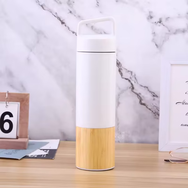 Vacuum bottle with wooden base